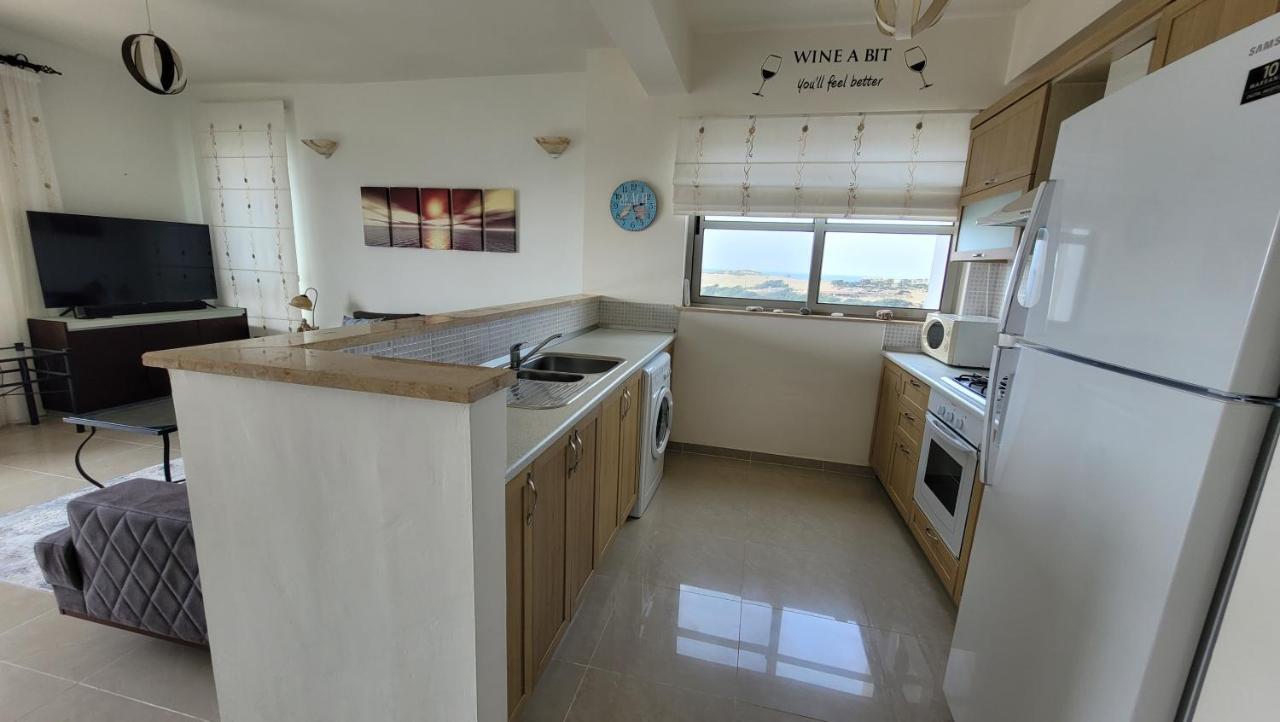 Sea And Mountain View Beachfront Penthouse Yali Eksteriør bilde