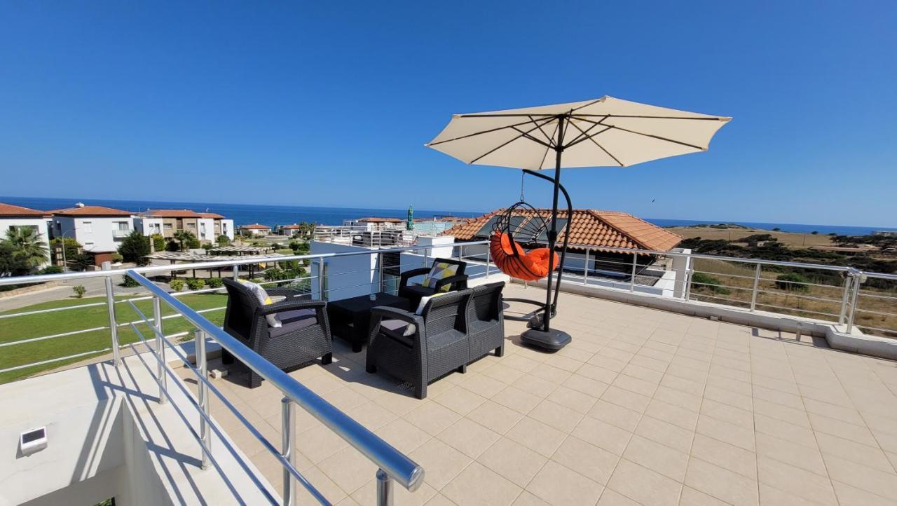 Sea And Mountain View Beachfront Penthouse Yali Eksteriør bilde